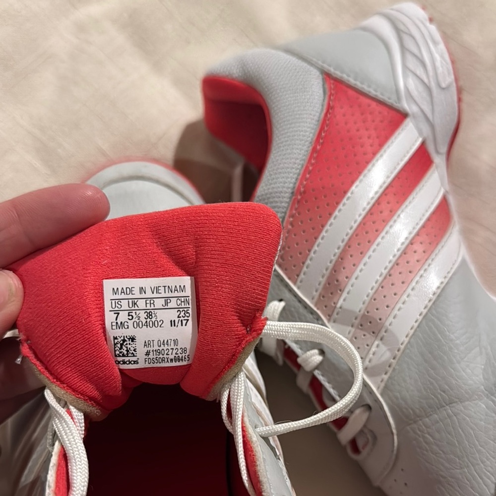 Adidas Women's Golf Shoe - Picture 7 of 7